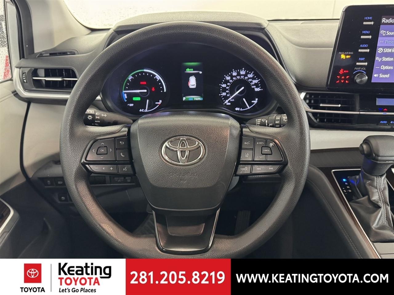 Toyota Sienna LE 8-Passenger 2023