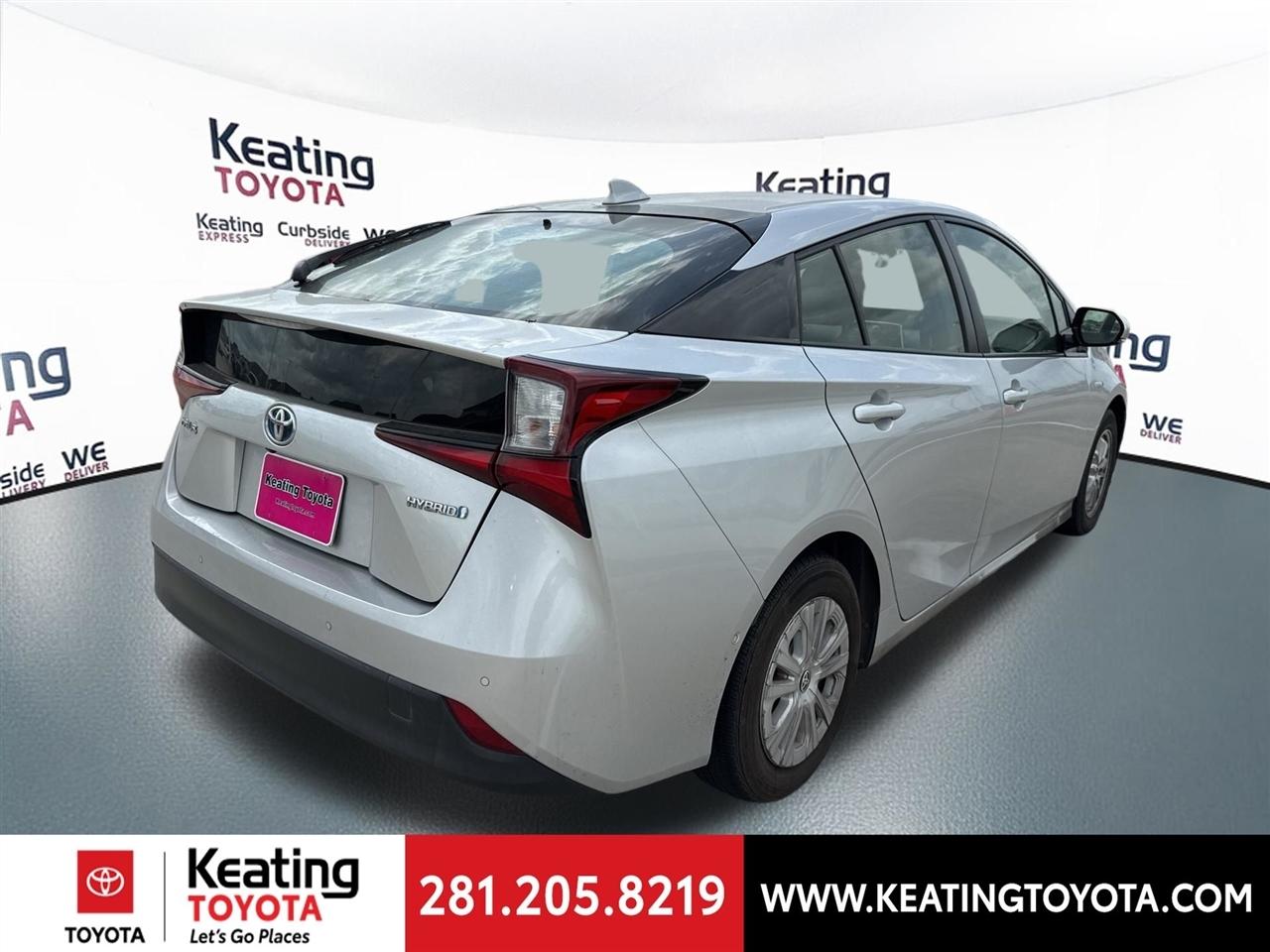 Toyota Prius LE 2020