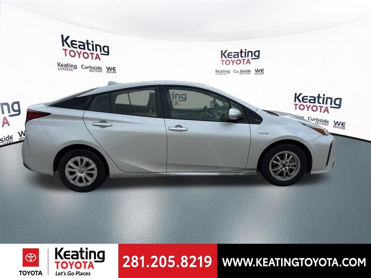 Toyota Prius LE 2020