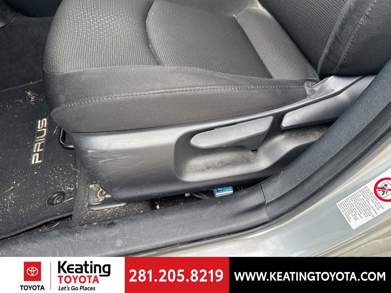 Toyota Prius LE 2020