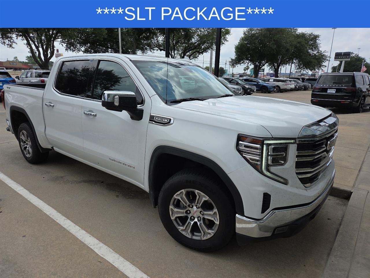 GMC Sierra 1500 SLT Crew Cab 4WD 2025