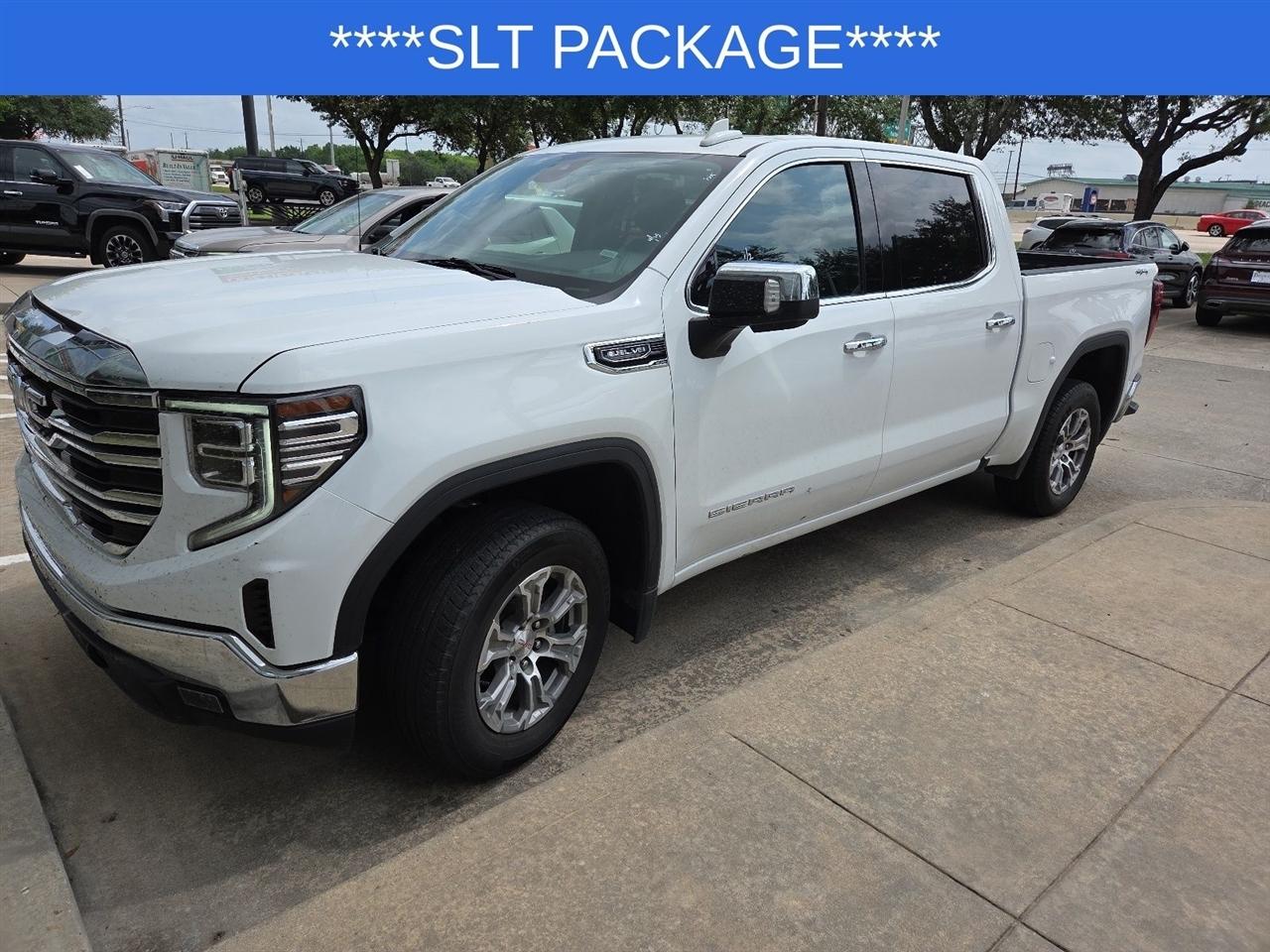 GMC Sierra 1500 SLT Crew Cab 4WD 2025