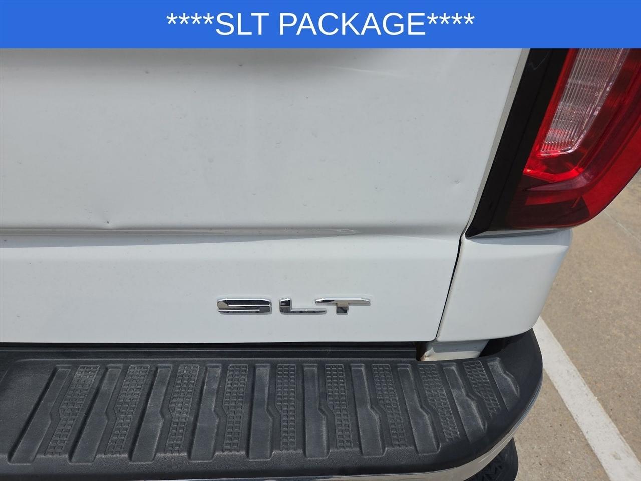 GMC Sierra 1500 SLT Crew Cab 4WD 2025