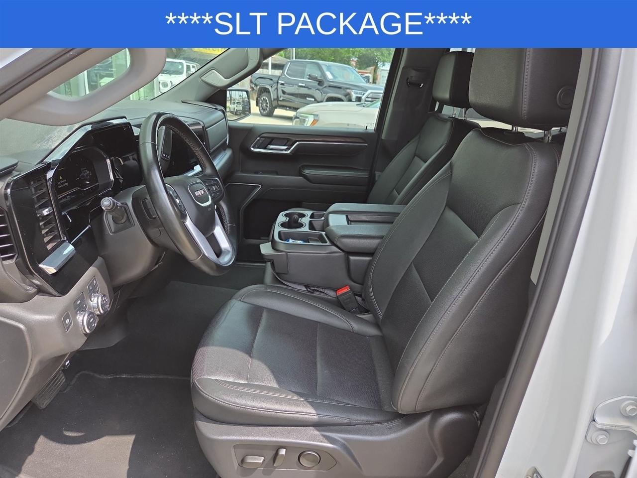 GMC Sierra 1500 SLT Crew Cab 4WD 2025