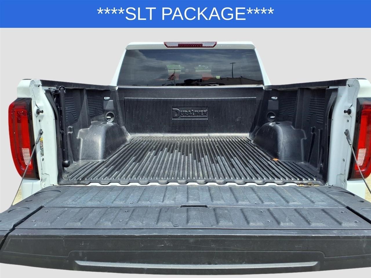 GMC Sierra 1500 SLT Crew Cab 4WD 2025