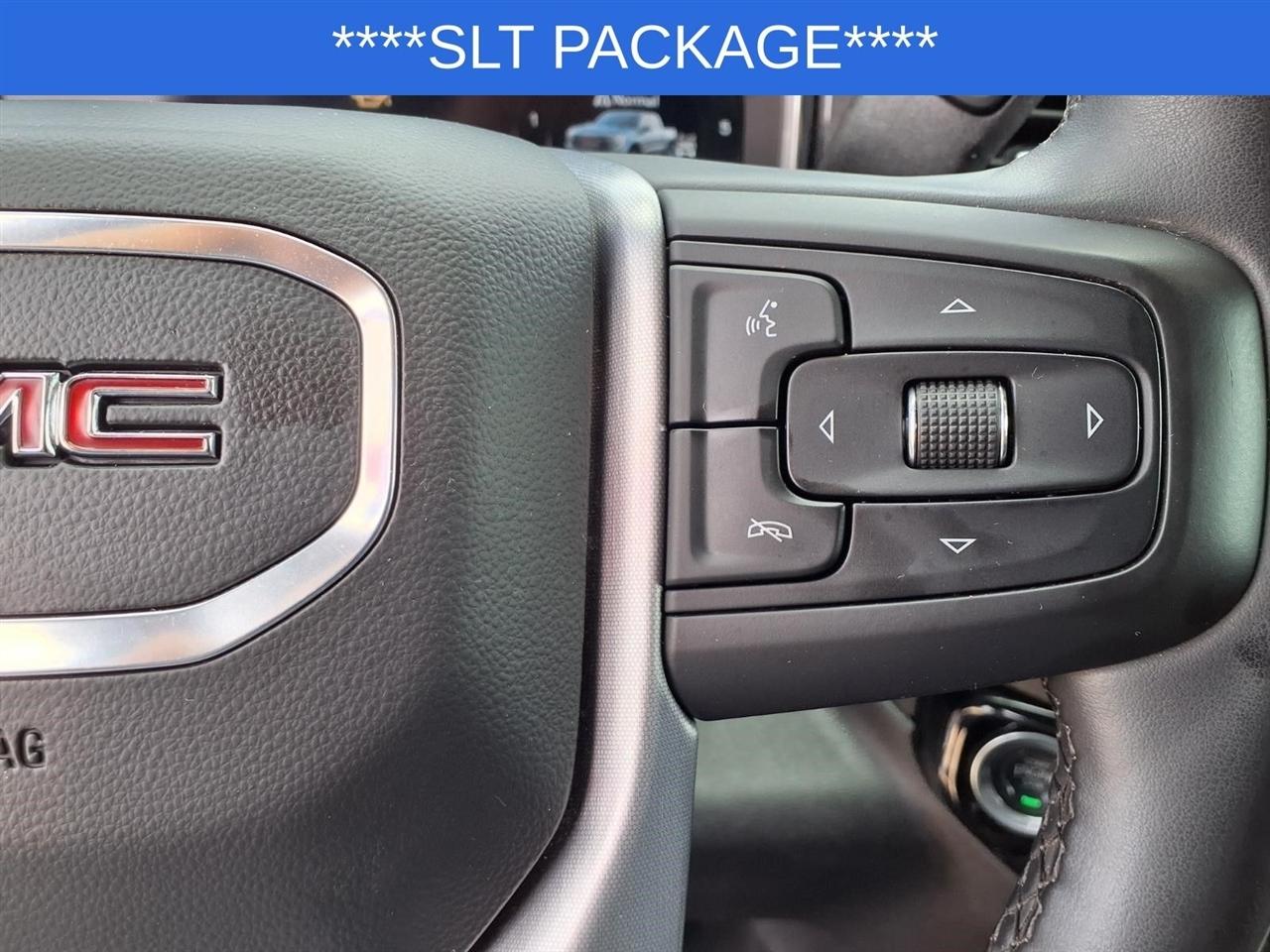 GMC Sierra 1500 SLT Crew Cab 4WD 2025