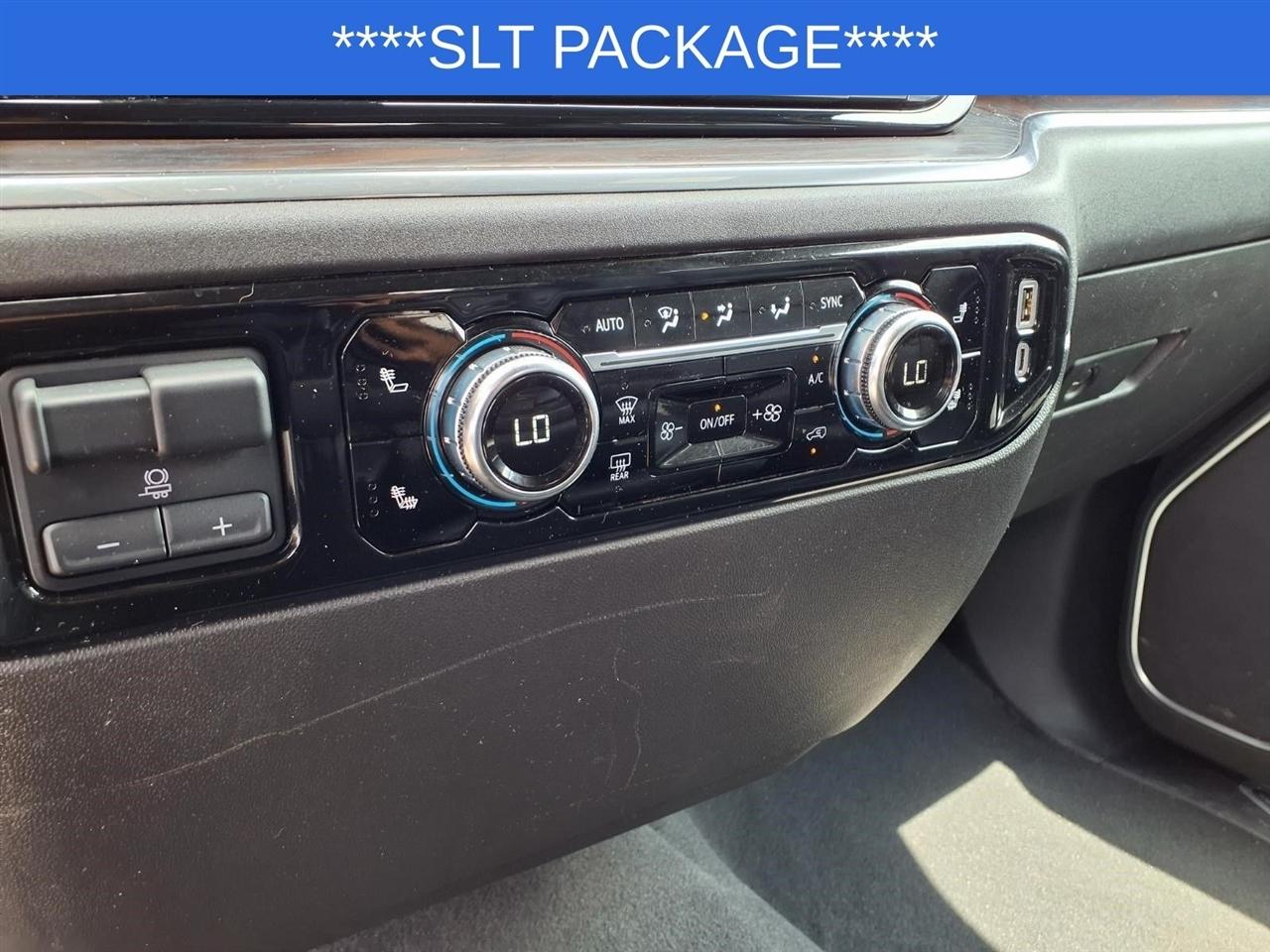 GMC Sierra 1500 SLT Crew Cab 4WD 2025