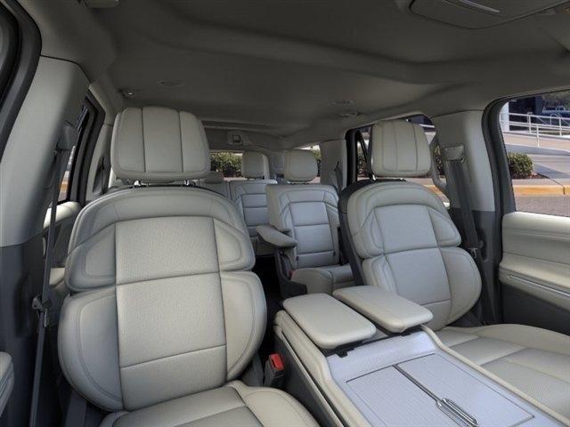 Lincoln Navigator Premiere 2026