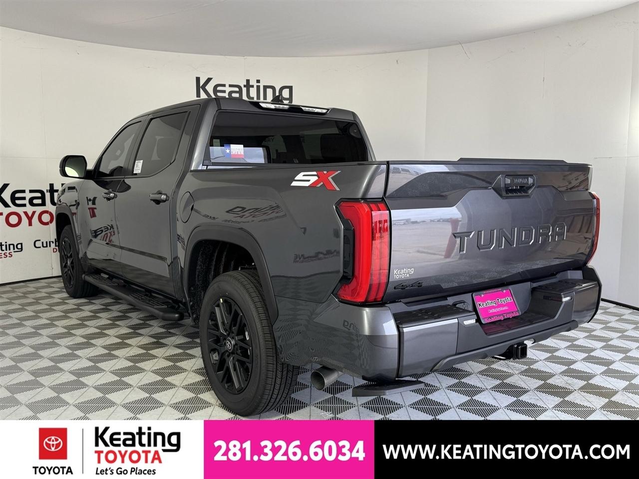 Toyota Tundra SR5 CrewMax 4WD 2026