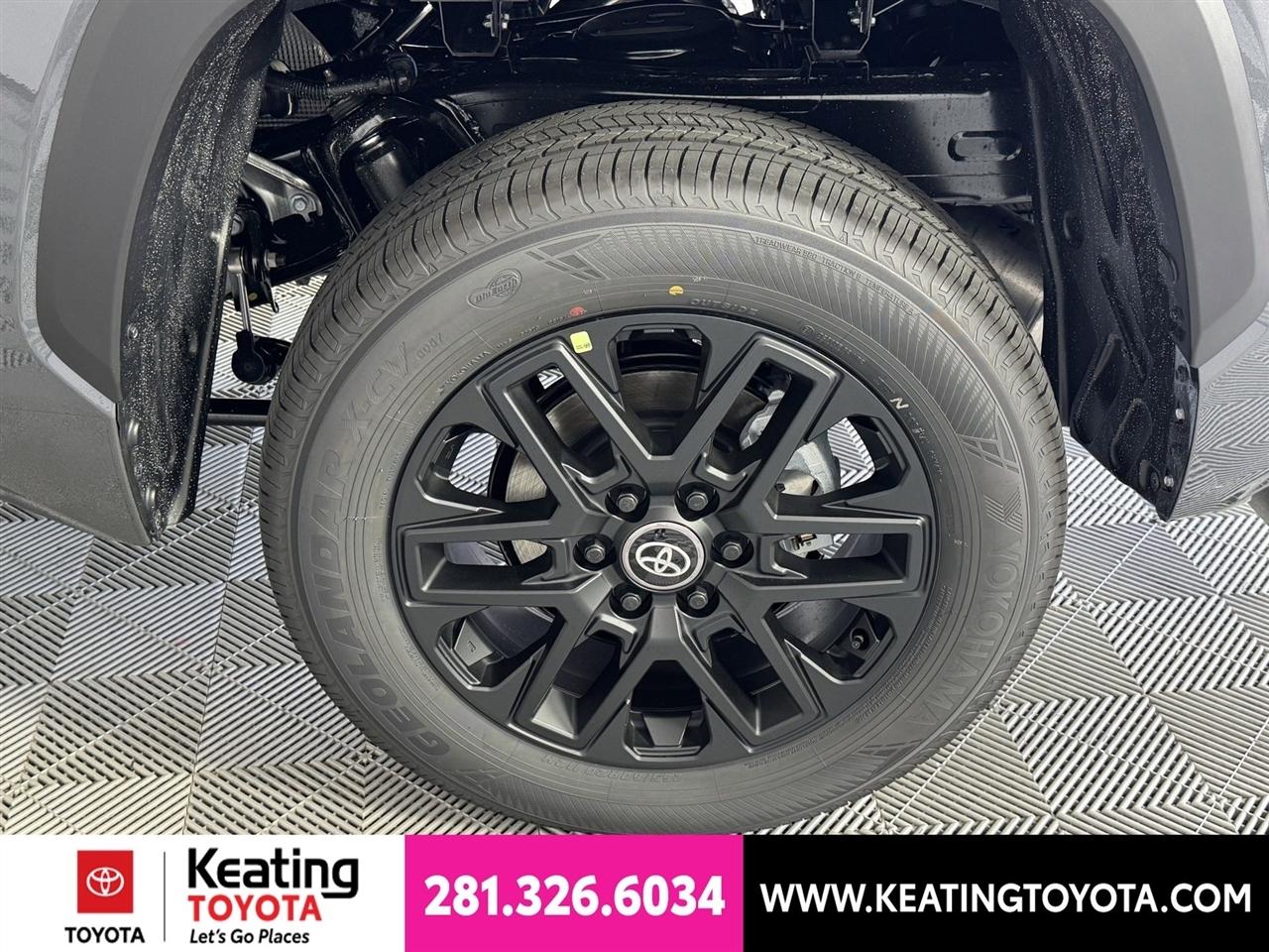 Toyota Tundra SR5 CrewMax 4WD 2026