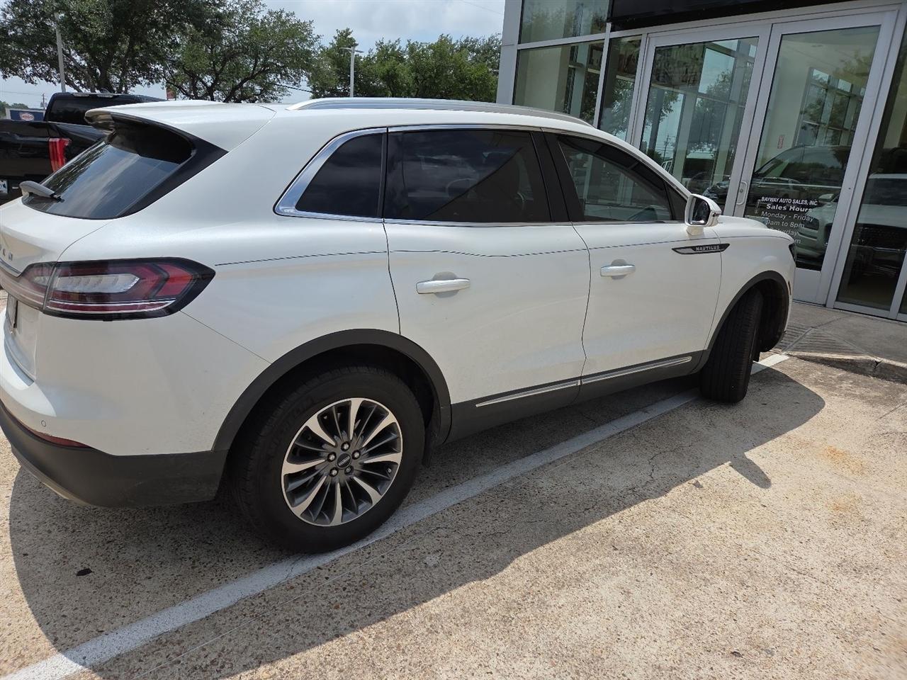 Lincoln Nautilus Base 2023