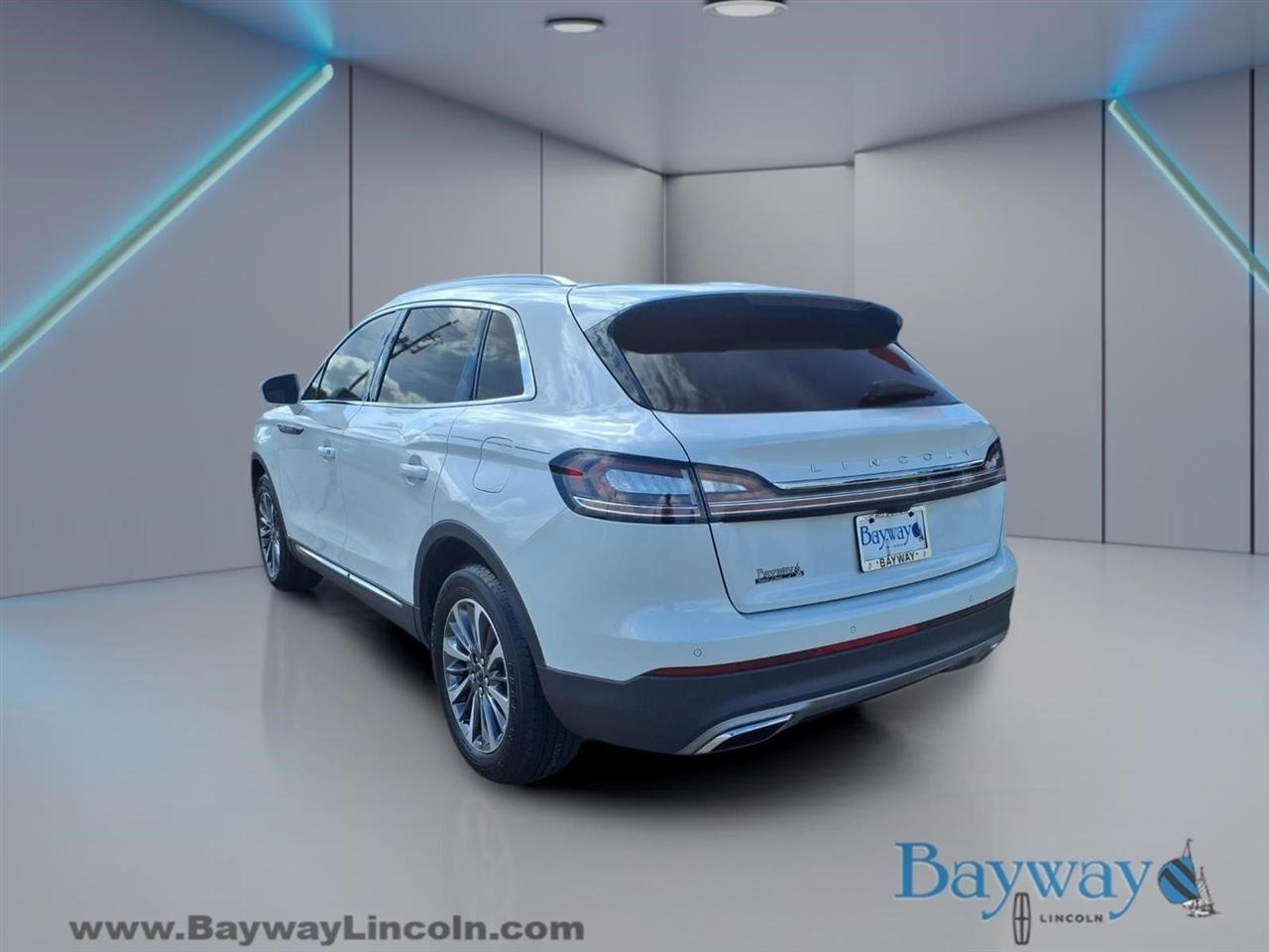 Lincoln Nautilus Base 2023