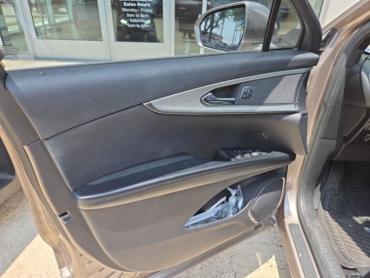 Lincoln Nautilus Base 2019