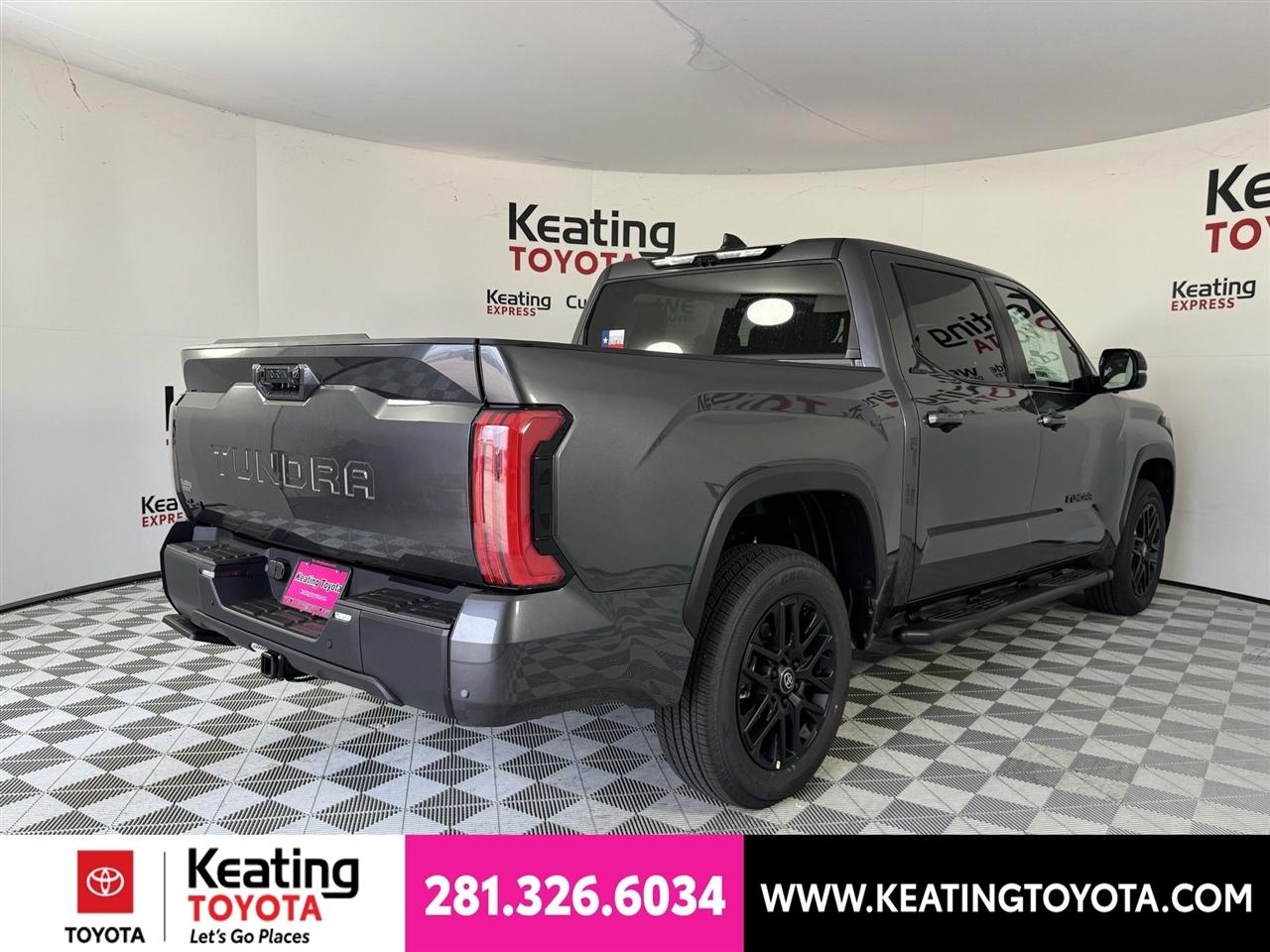 Toyota Tundra Limited CrewMax 4WD 2026