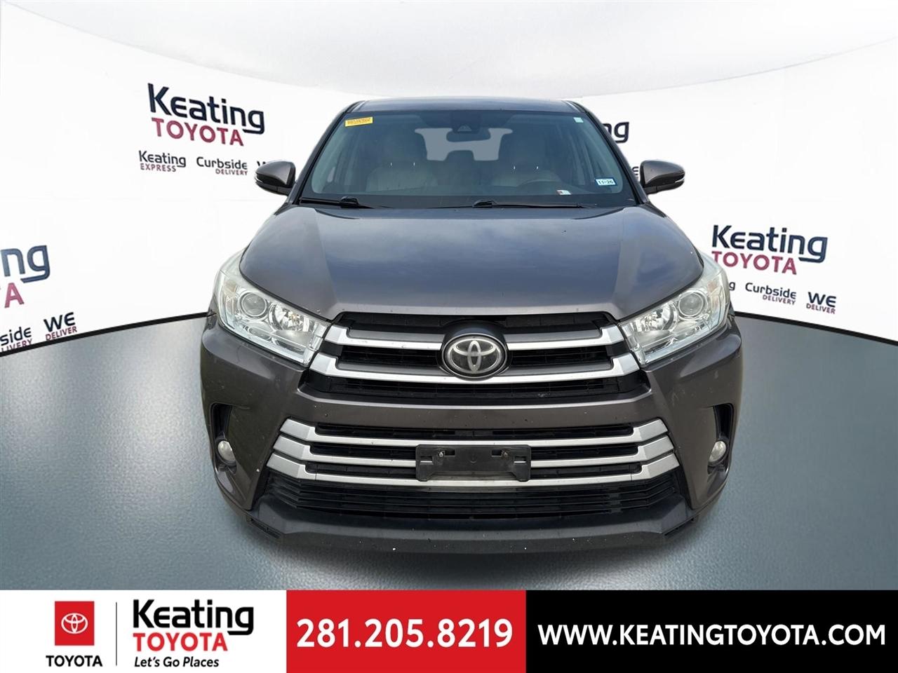 Toyota Highlander LE Plus FWD V6 2019