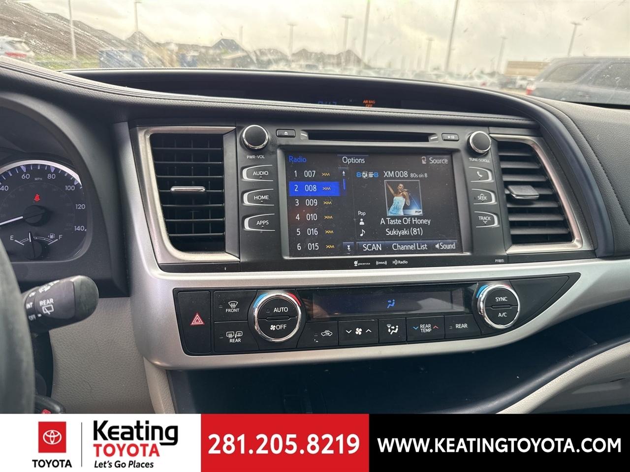 Toyota Highlander LE Plus FWD V6 2019