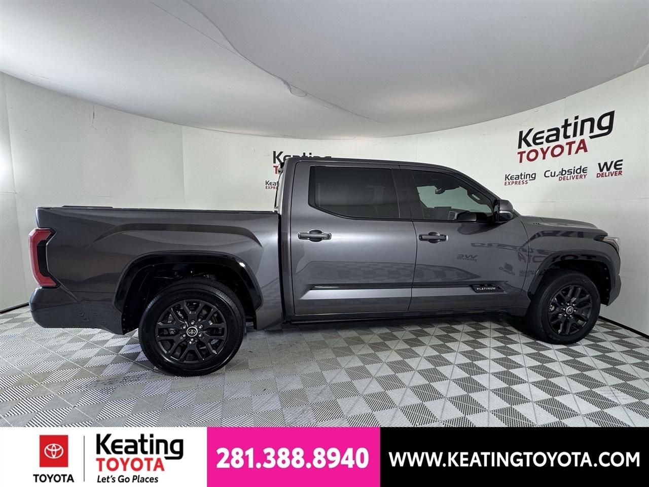 Toyota Tundra Platinum CrewMax 4WD 2023