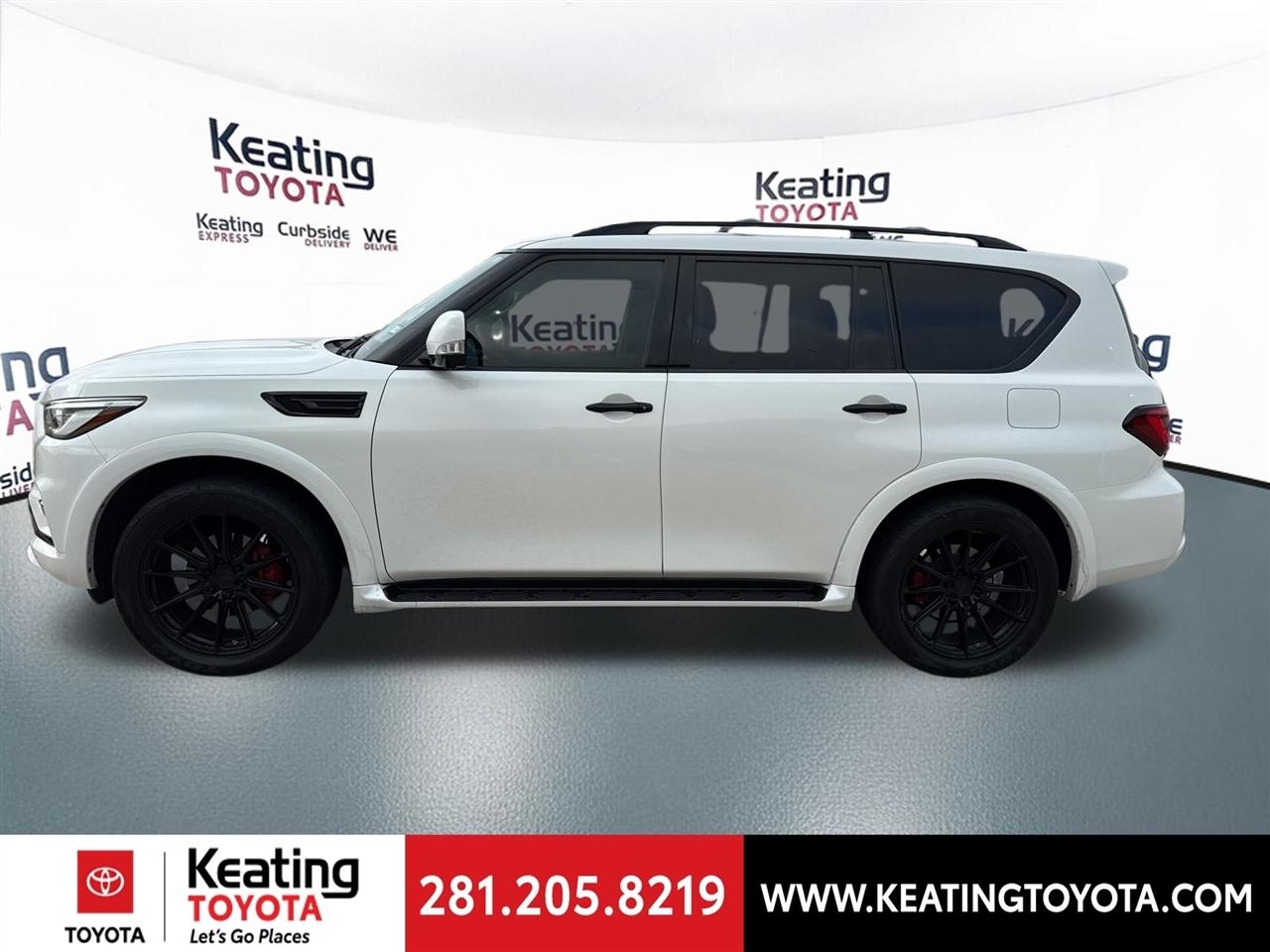 Infiniti QX80 LUXE 2022