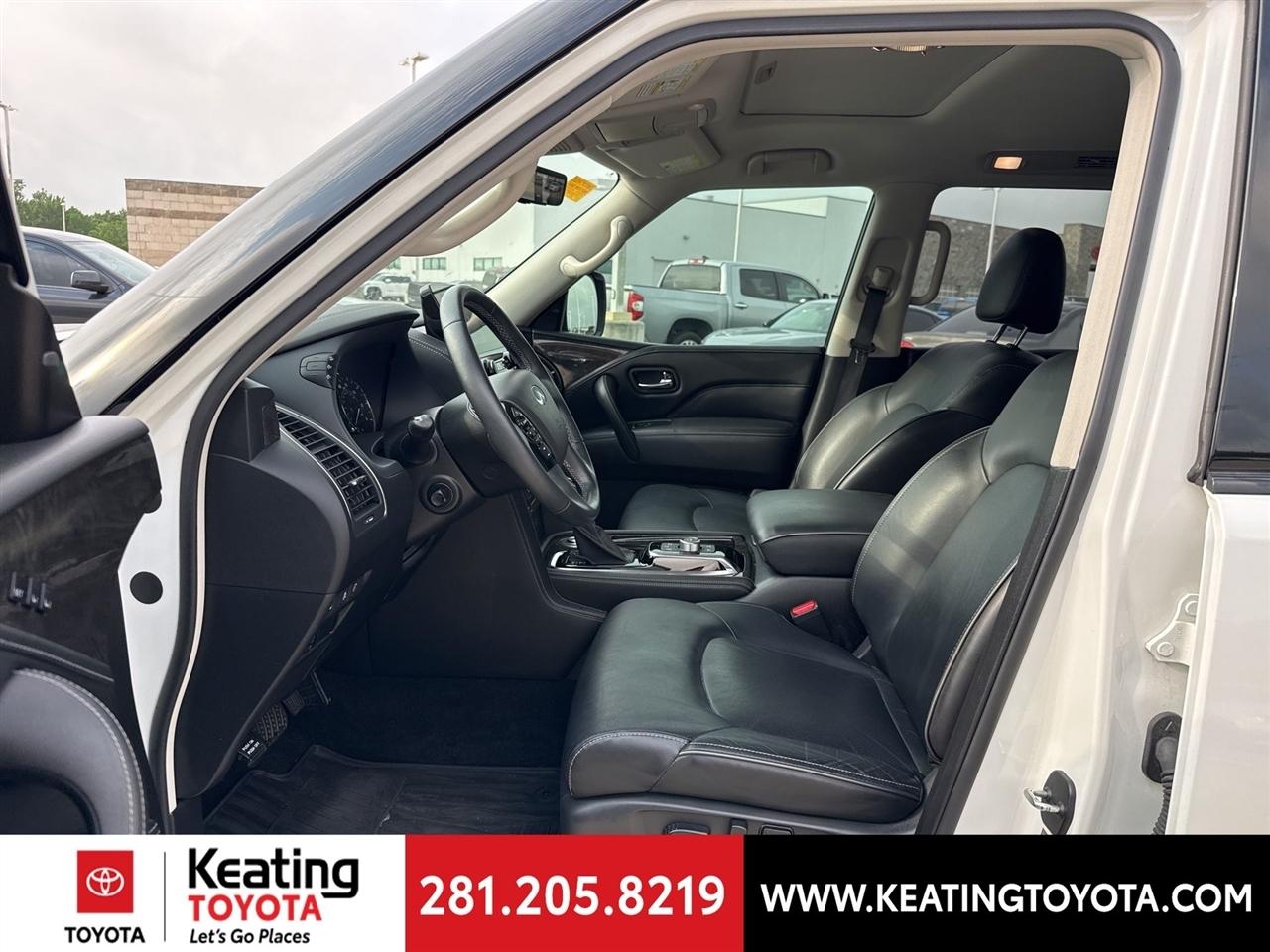 Infiniti QX80 LUXE 2022