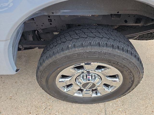 Ford F-250 SD Lariat Crew Cab 4WD 2025