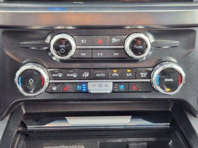 Ford F-250 SD Lariat Crew Cab 4WD 2025