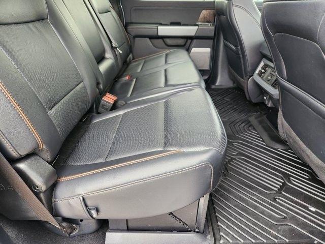 Ford F-250 SD Lariat Crew Cab 4WD 2025