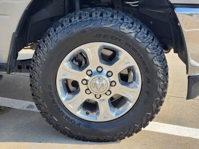 RAM 2500 Tradesman Crew Cab SWB 4WD 2024