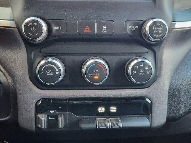 RAM 2500 Tradesman Crew Cab SWB 4WD 2024