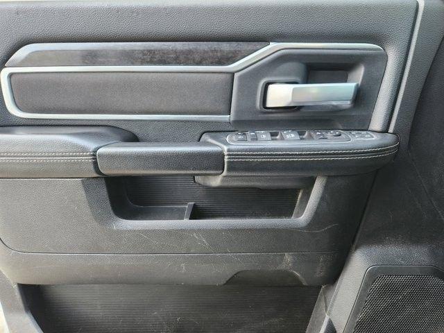 RAM 2500 Tradesman Crew Cab SWB 4WD 2024