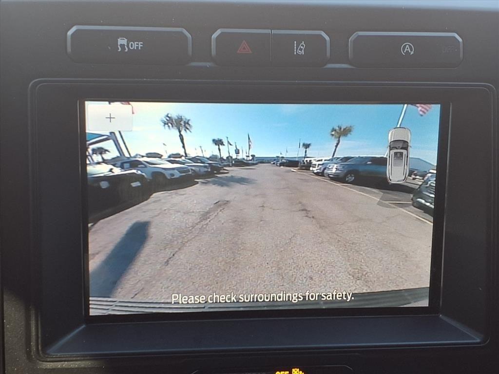 Ford Expedition XLT 2021