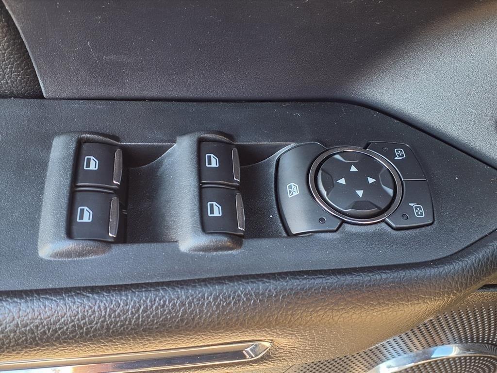 Ford Expedition XLT 2021