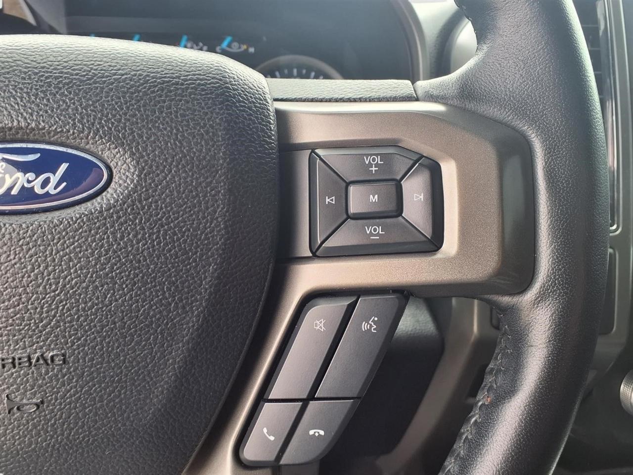 Ford Expedition XLT 2021