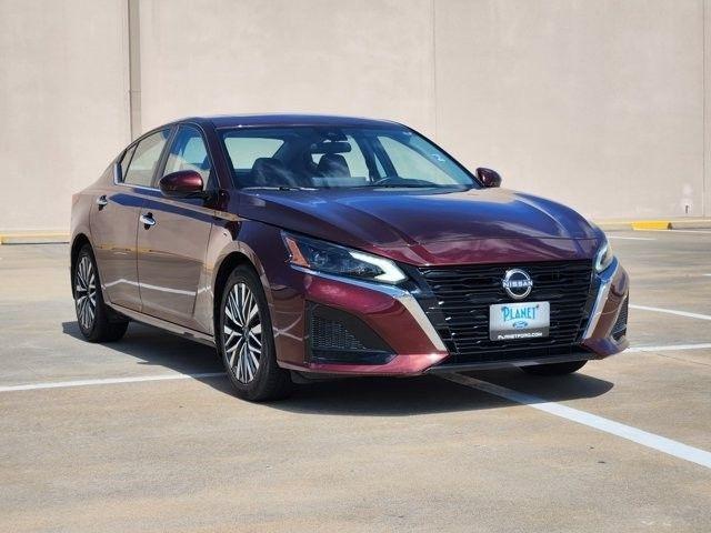 Nissan Altima 2.5 SV 2024