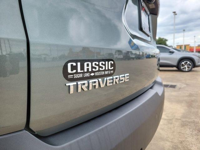 Chevrolet Traverse LT Cloth FWD 2023