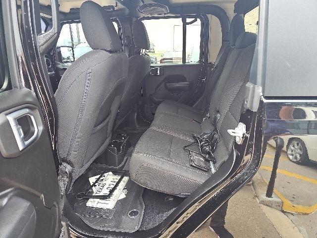 Jeep Gladiator Sport 2023