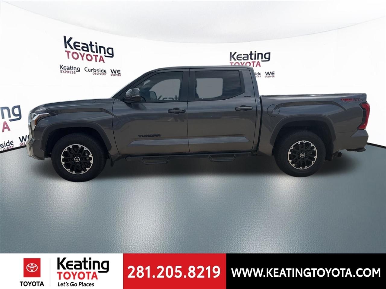 Toyota Tundra SR5 CrewMax 2WD 2024