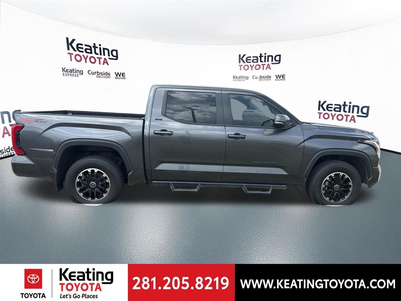 Toyota Tundra SR5 CrewMax 2WD 2024