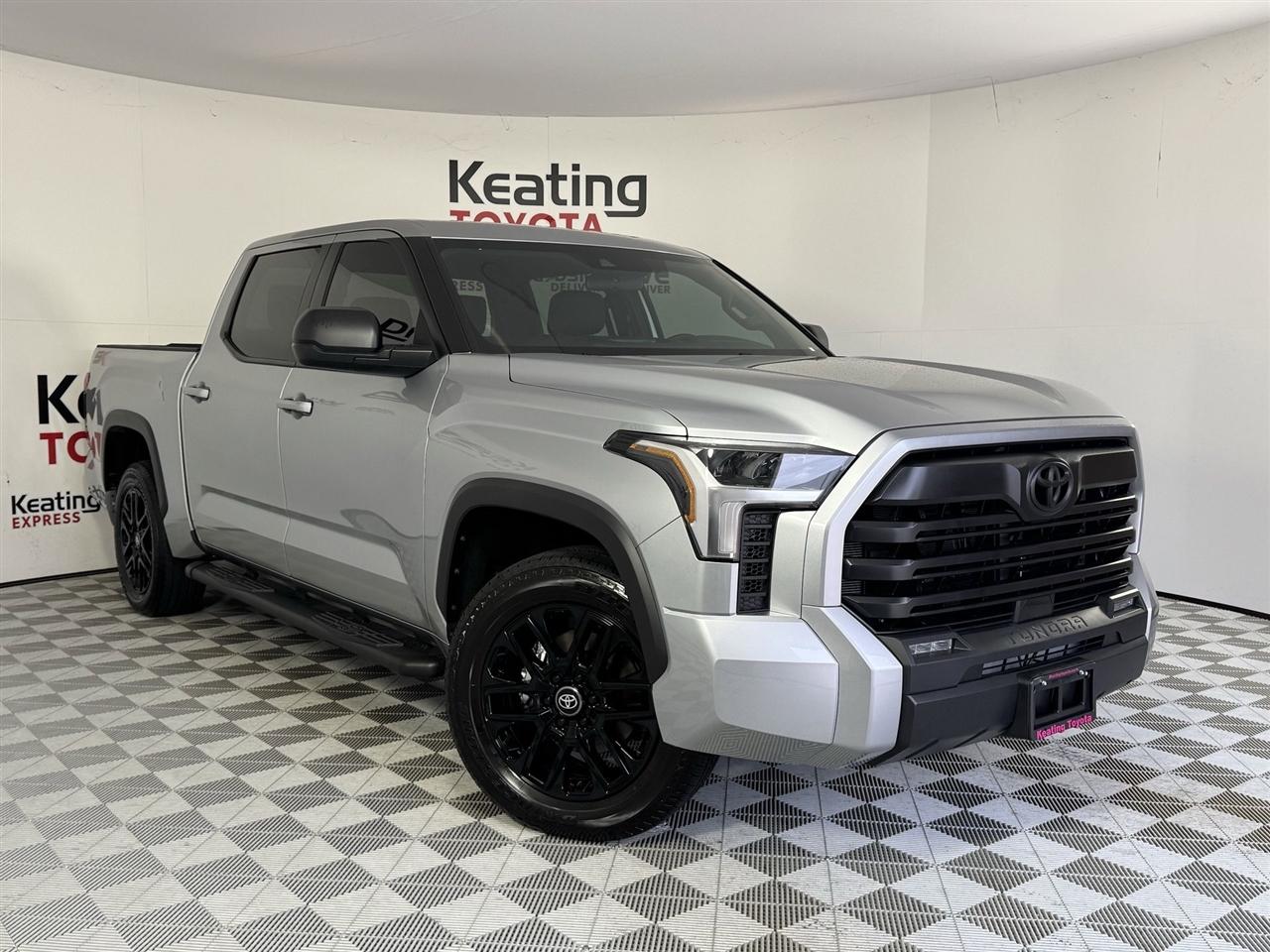 Toyota Tundra SR5 CrewMax 2WD 2026