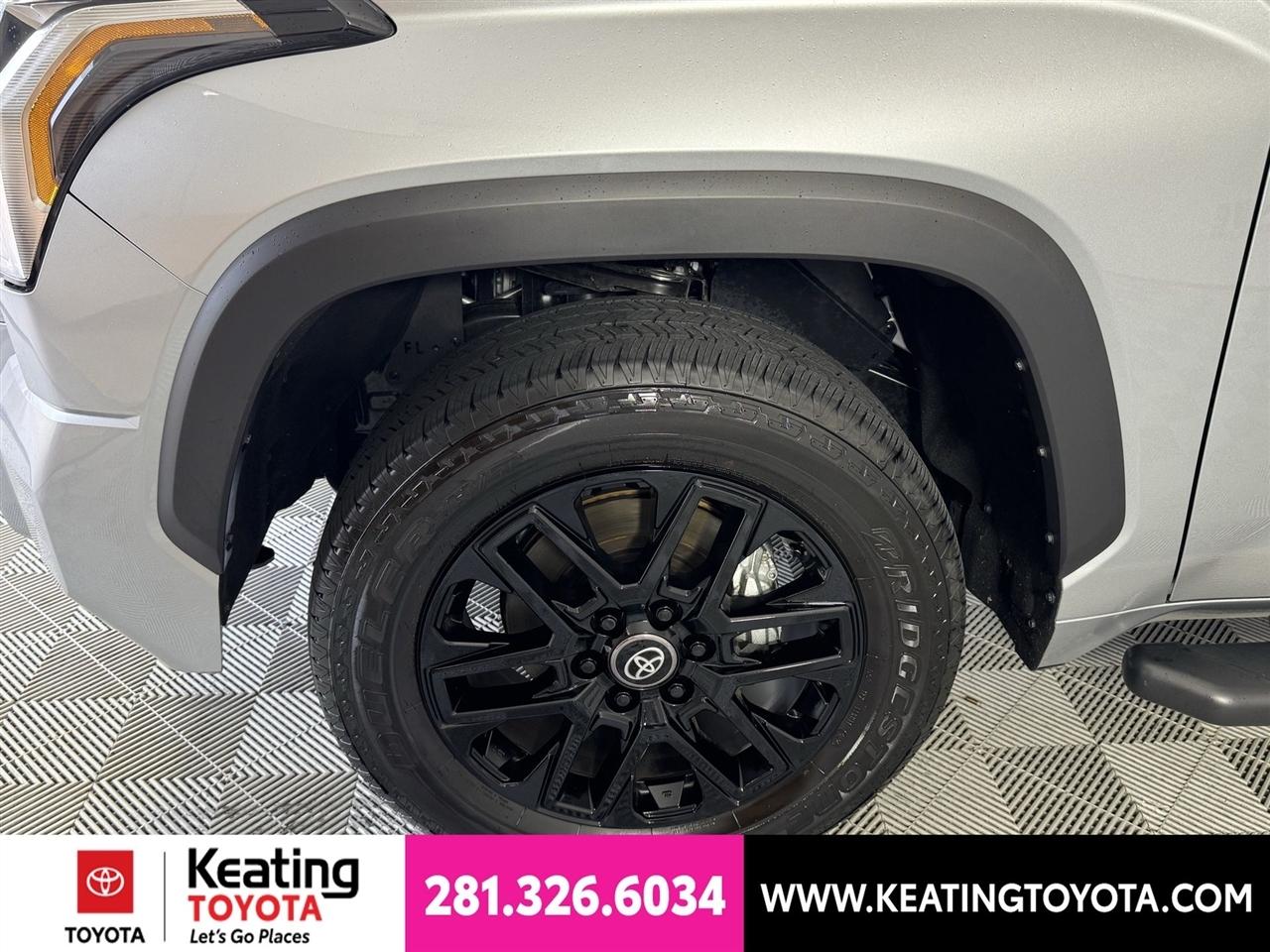 Toyota Tundra SR5 CrewMax 2WD 2026