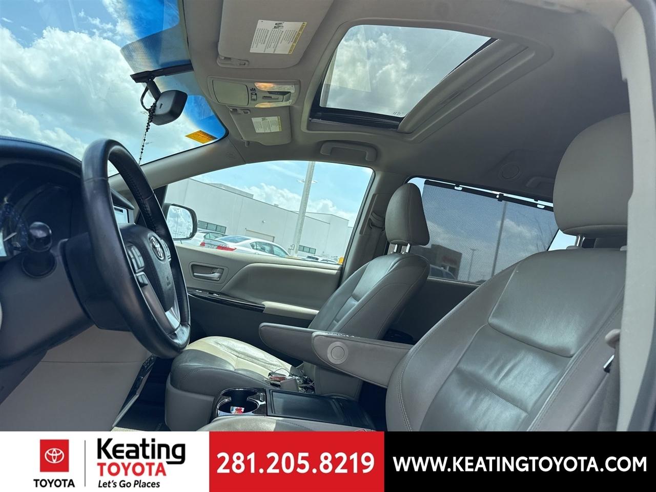Toyota Sienna Limited FWD 7-Passsenger V6 2015