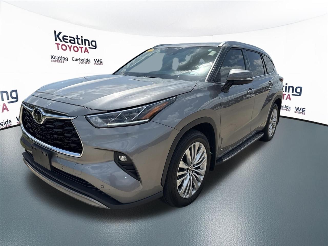 Toyota Highlander Hybrid Platinum AWD 2025