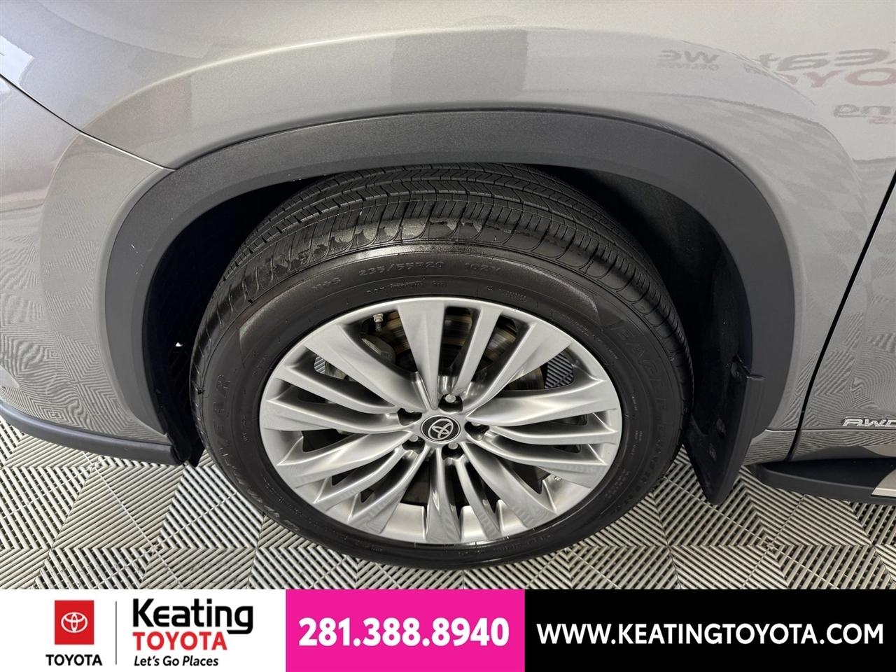 Toyota Highlander Hybrid Platinum AWD 2025