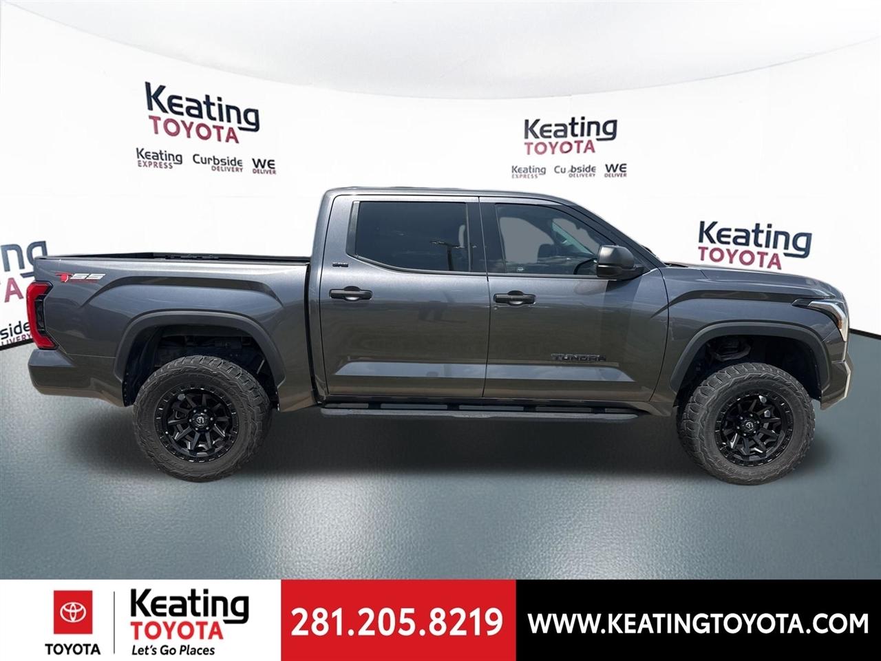 Toyota Tundra SR5 CrewMax 4WD 2023