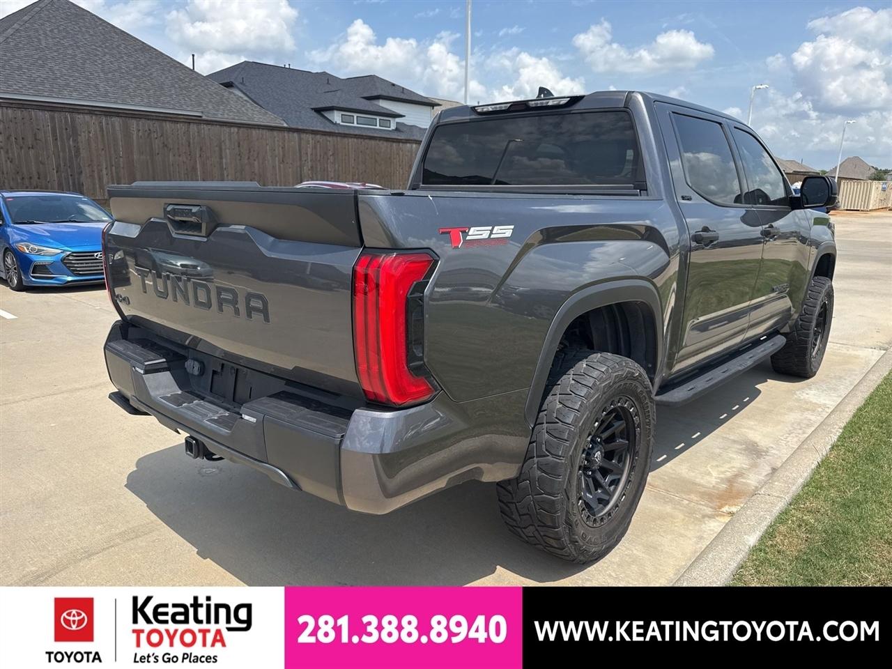 Toyota Tundra SR5 CrewMax 4WD 2023