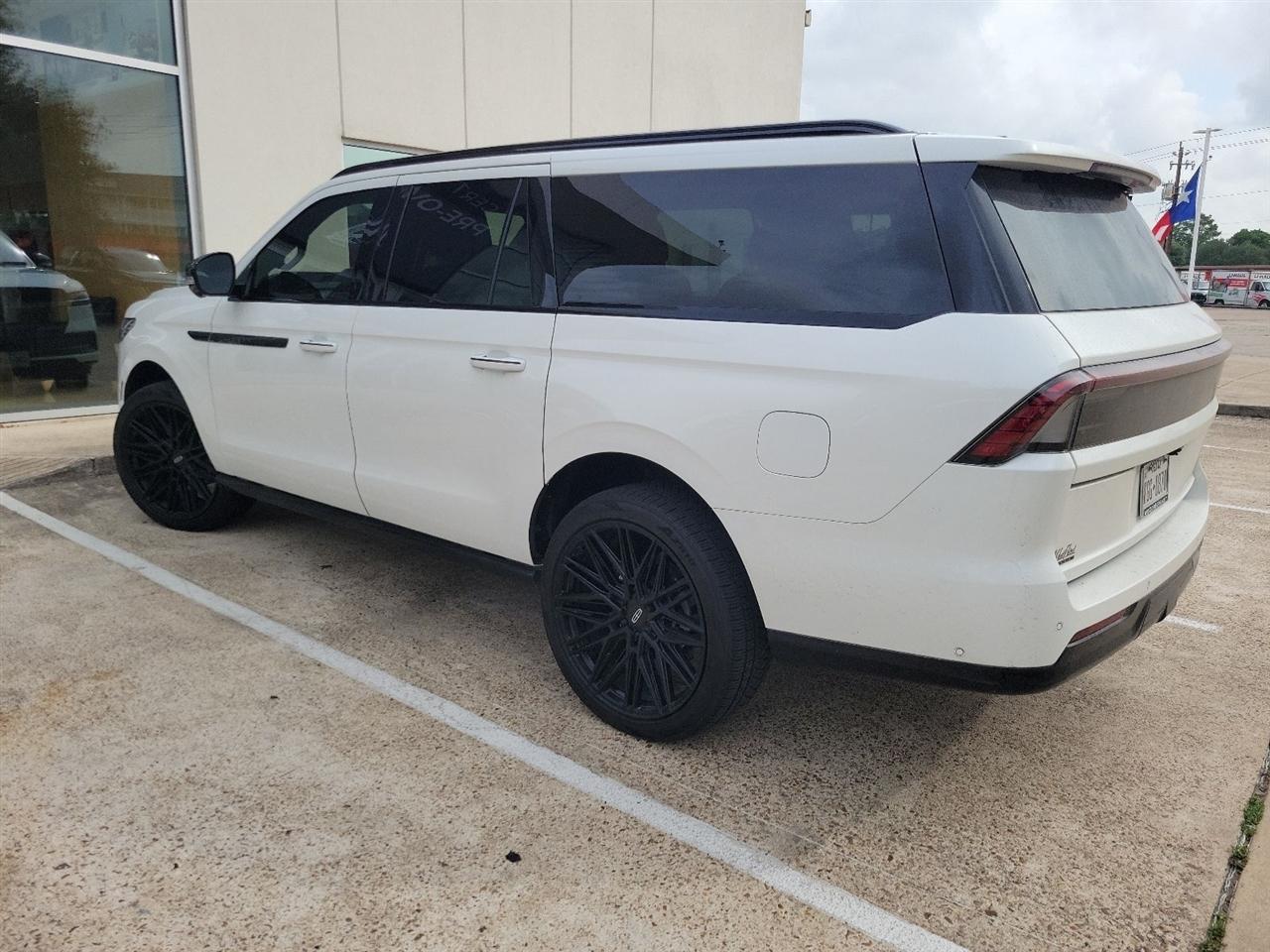 Lincoln Navigator L Reserve 2025