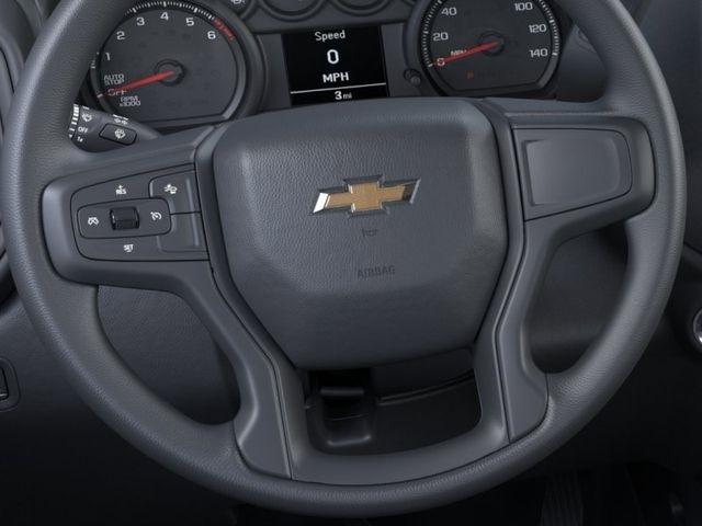 Chevrolet Silverado 1500 Custom Crew Cab 2WD 2026