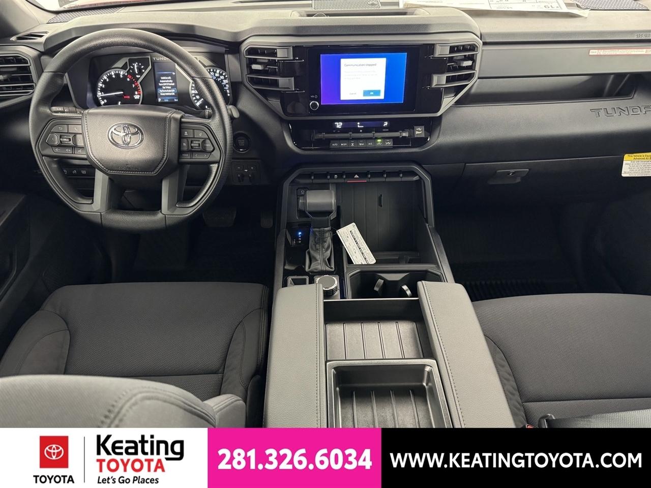 Toyota Tundra SR5 CrewMax 4WD 2026
