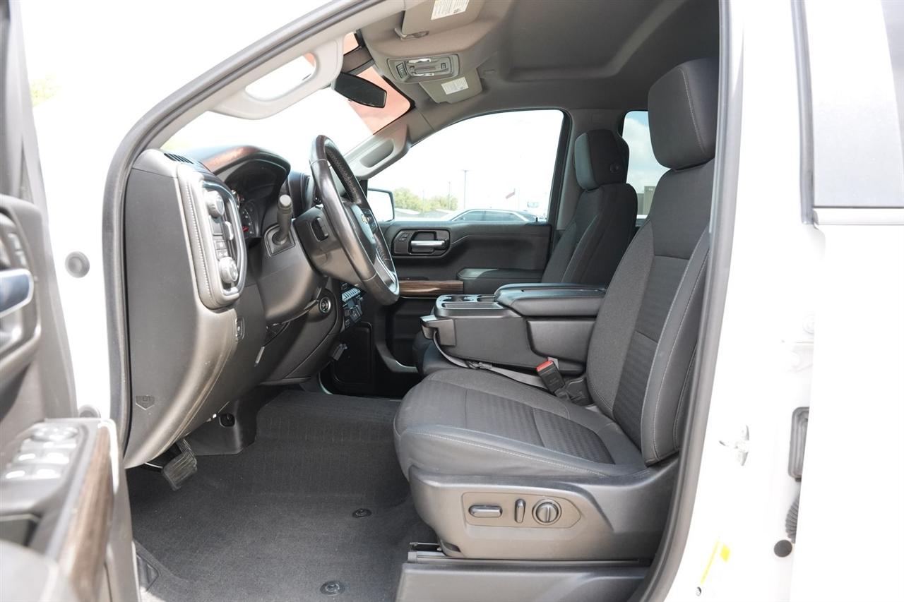 Chevrolet Silverado 1500 LT Crew Cab 2WD 2021