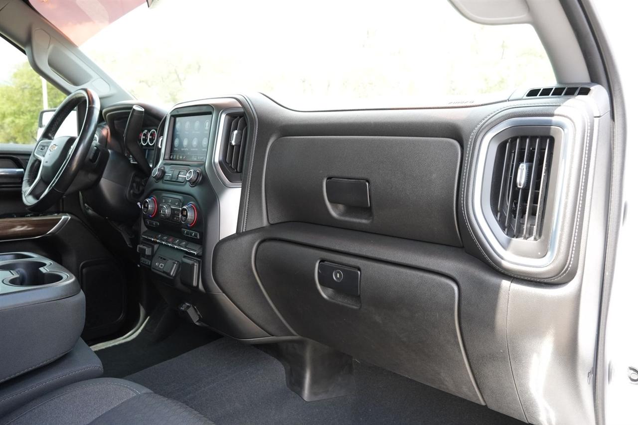 Chevrolet Silverado 1500 LT Crew Cab 2WD 2021