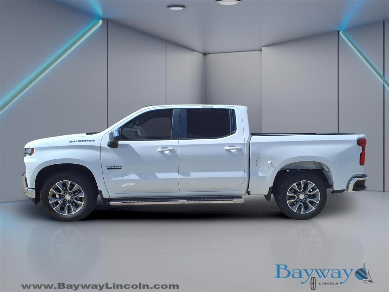 Chevrolet Silverado 1500 LT Crew Cab 2WD 2021